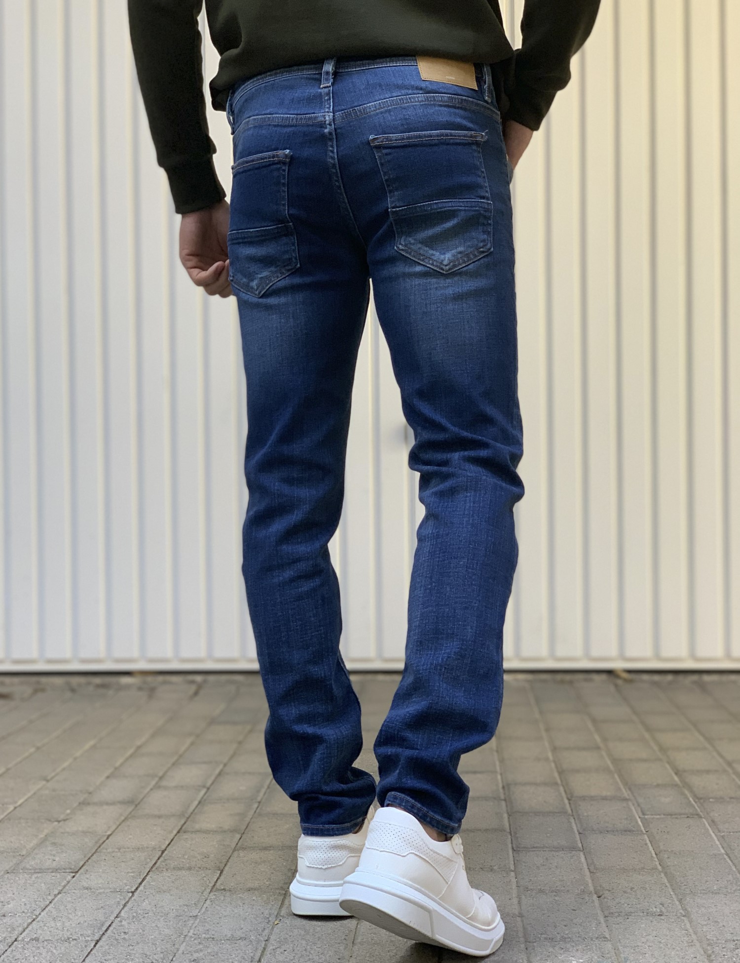 Ανδρικό μπλε τζιν παντελόνι με ξέβαμμα πεντάτσεπο με κουμπιά GB5003 φωτογραφία